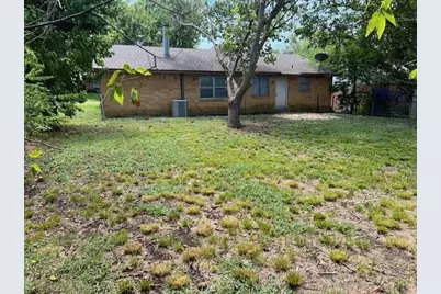 806 Phillips Drive, Ennis, TX 75119 - Photo 28
