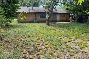 806 Phillips Dr, Ennis, TX 75119 - Photo 28
