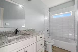 711 4th St, Eddy, TX 76524 - Photo 16
