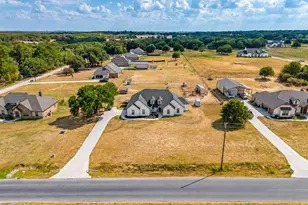 731 Co Rd 4764, Boyd, TX 76023 - Photo 1