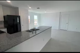 1817 Mallen Farm Rdg, Crandall, TX 75114 - Photo 4