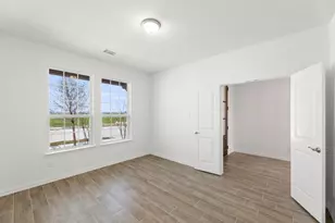 904 Dewy Lk Pl, Lavon, TX 75166 - Photo 2