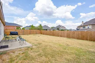 1204 Foxglove Ln, Burleson, TX 76028 - Photo 38