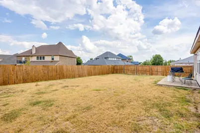 1204 Foxglove Lane, Burleson, TX 76028 - Photo 36