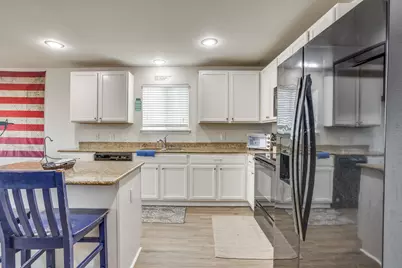 1204 Foxglove Lane, Burleson, TX 76028 - Photo 16