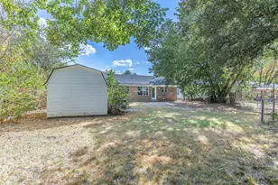 1805 W Belden, Sherman, TX 75092 - Photo 32