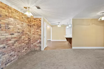1924 Canterbury Street, Irving, TX 75062 - Photo 12