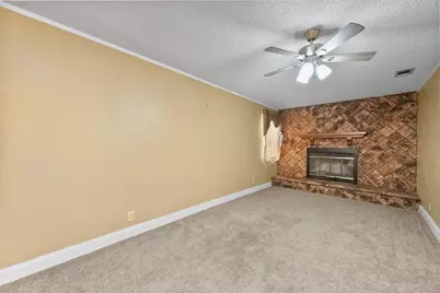 1924 Canterbury Street, Irving, TX 75062 - Photo 10