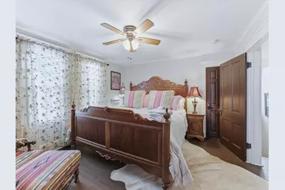 322 W Bridge Street, Granbury, TX 76048 - Photo 16