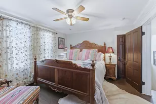 322 W Bridge St, Granbury, TX 76048 - Photo 16