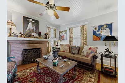 322 W Bridge Street, Granbury, TX 76048 - Photo 14