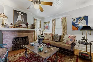 322 W Bridge St, Granbury, TX 76048 - Photo 14