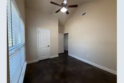 402 W Avenue C, Waxahachie, TX 75165 - Photo 28
