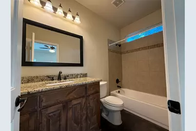 402 W Avenue C, Waxahachie, TX 75165 - Photo 18