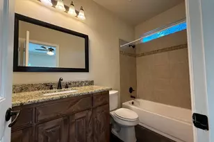 402 W Ave C, Waxahachie, TX 75165 - Photo 18