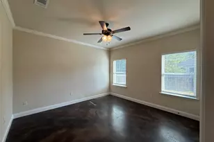 402 W Ave C, Waxahachie, TX 75165 - Photo 16