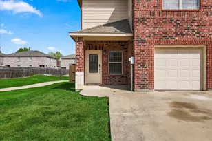 900 Parkplace Ridge, Princeton, TX 75407 - Photo 2
