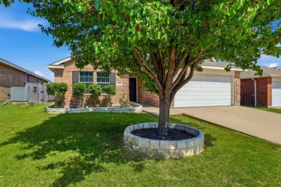 652 Lincoln Avenue, Lavon, TX 75166 - Photo 2