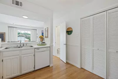 7640 W Greenway Boulevard #8K, Dallas, TX 75209 - Photo 8