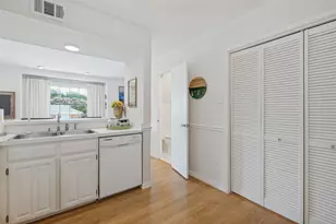 7640 W Greenway Blvd, Dallas, TX 75209 - Photo 8