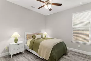 1604 Woodpecker St, Denton, TX 76205 - Photo 4
