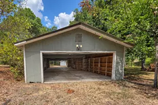 8219 Pecan Cir, Lone Oak, TX 75453 - Photo 30