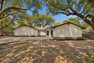 4905 Rock River Dr, Fort Worth, TX 76103 - Photo 1