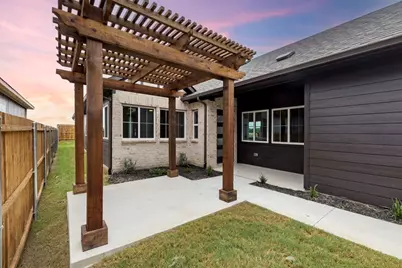 1640 Edgeway Drive, Aubrey, TX 76227 - Photo 2