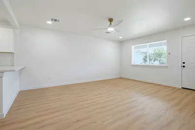 418 Dawson Circle, Grand Prairie, TX 75051 - Photo 22