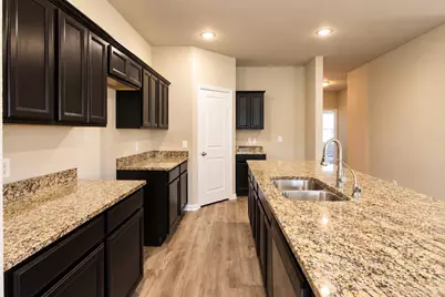 2308 Agate, Glenn Heights, TX 75154 - Photo 8
