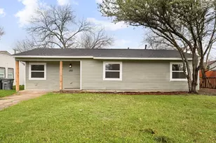 2655 Larry Dr, Dallas, TX 75228 - Photo 2