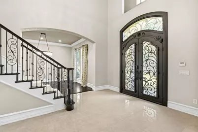 5601 S Woodcreek Circle, McKinney, TX 75071 - Photo 6