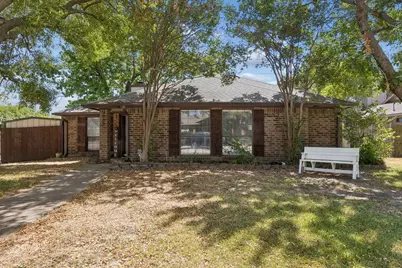 7808 Cornell Drive, Rowlett, TX 75088 - Photo 2