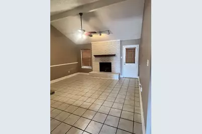 2513 Poppy Lane, Euless, TX 76039 - Photo 4