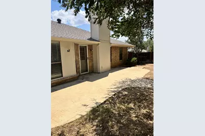 2513 Poppy Lane, Euless, TX 76039 - Photo 14
