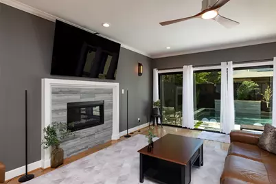8715 Forest Hills Boulevard, Dallas, TX 75218 - Photo 14