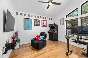 8715 Forest Hills Blvd, Dallas, TX 75218 - Photo 24