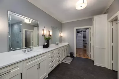 8715 Forest Hills Boulevard, Dallas, TX 75218 - Photo 6