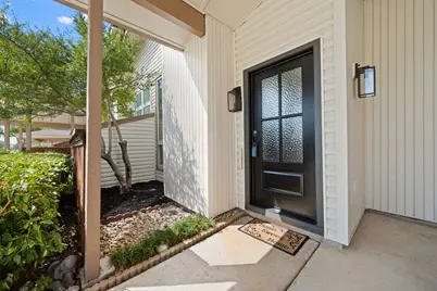 2653 Via Catalina, Carrollton, TX 75006 - Photo 2
