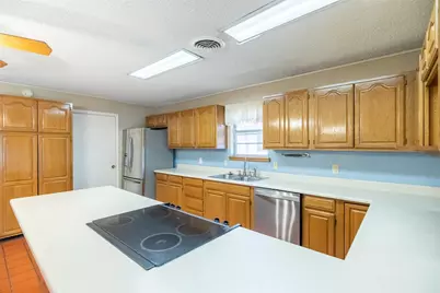 4018 Brook Hollow Drive, Abilene, TX 79605 - Photo 4