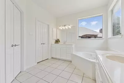 2509 Woodstone Court, Flower Mound, TX 75022 - Photo 16