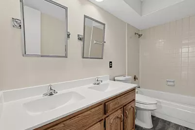 2120 Springwood, Carrollton, TX 75006 - Photo 18