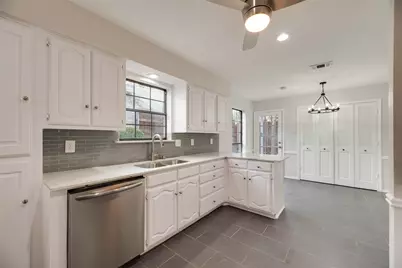 2525 W Oakdale Road, Irving, TX 75060 - Photo 4
