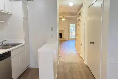 1913 Kingswood Court, Denton, TX 76205 - Photo 6