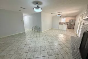 608 Coronado Dr, Denton, TX 76209 - Photo 4