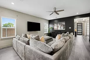 511 Woodbine Ave, Dallas, TX 75203 - Photo 8