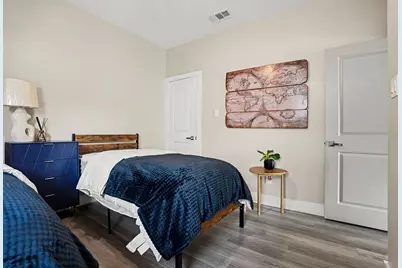 511 Woodbine Avenue, Dallas, TX 75203 - Photo 22