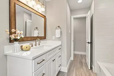 508 Oak Park Drive, Hurst, TX 76053 - Photo 32