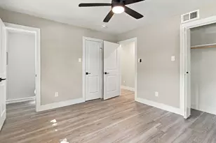 508 Oak Park Dr, Hurst, TX 76053 - Photo 34