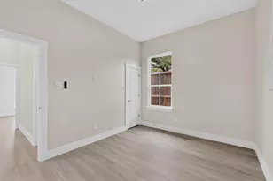 1717 Pear St, Dallas, TX 75215 - Photo 24